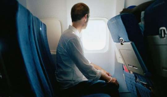 How Does Hypnosis Therapy Work for Fear of Flying?