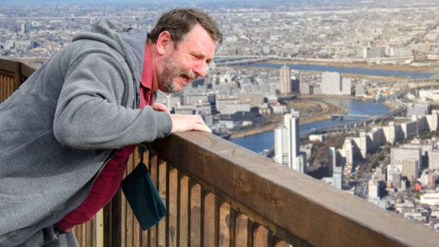 How Can Los Angeles Hypnotherapist Help You Overcome Fear of Heights?