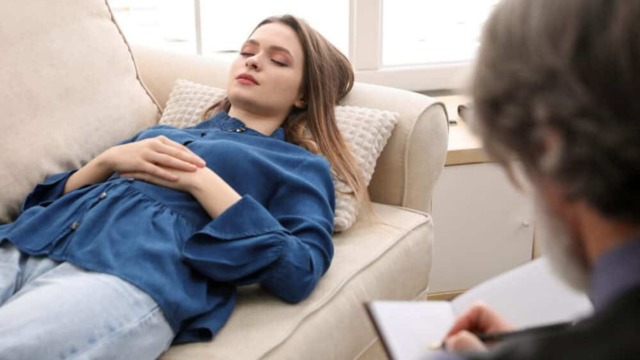 How Can Hypnosis for Pain Management Help with Pain Relief?